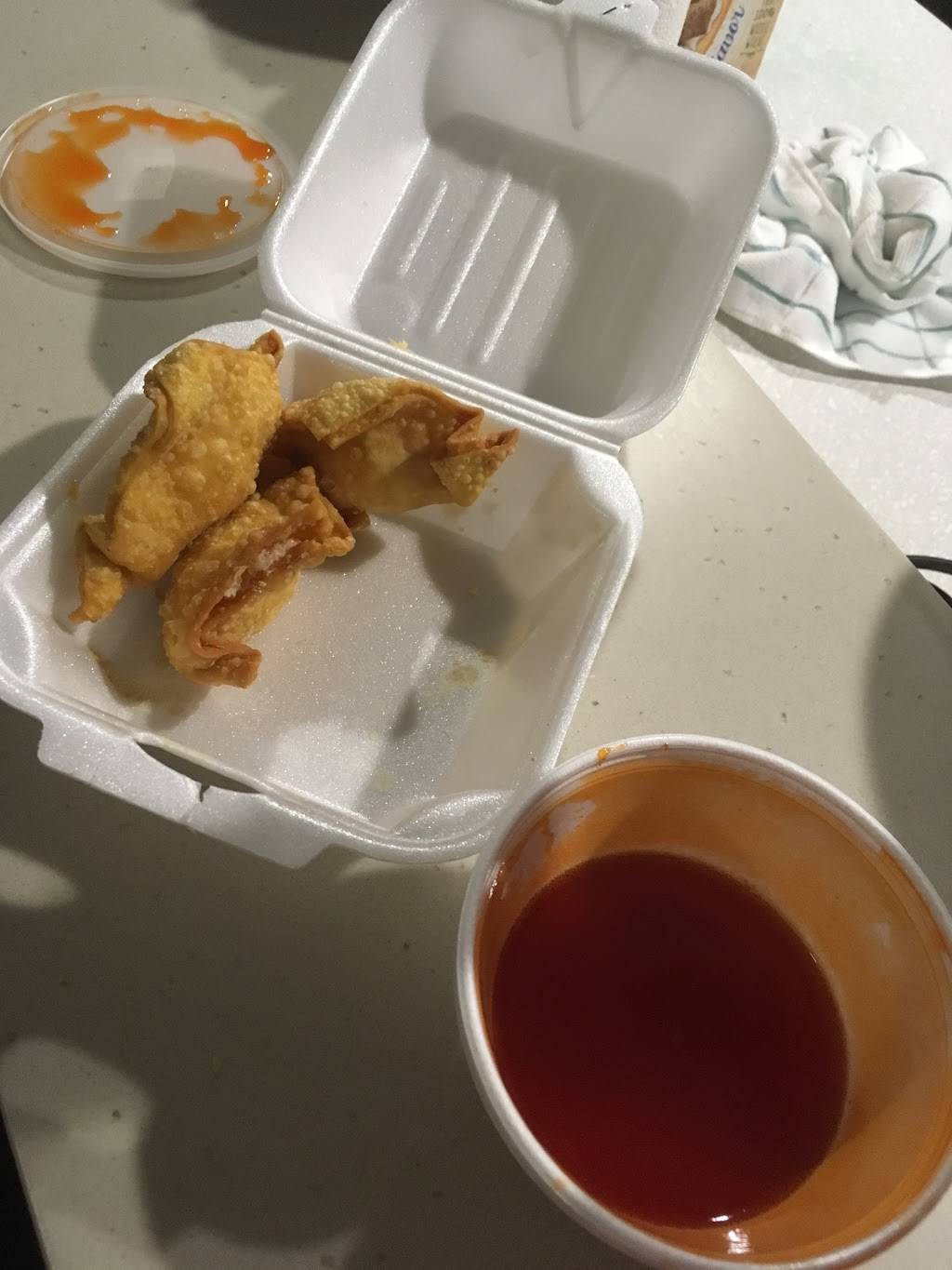 Great Wall Restaurant | restaurant | 322 Main St, La Crosse, WI 54601, USA | 6087845777 OR +1 608-784-5777