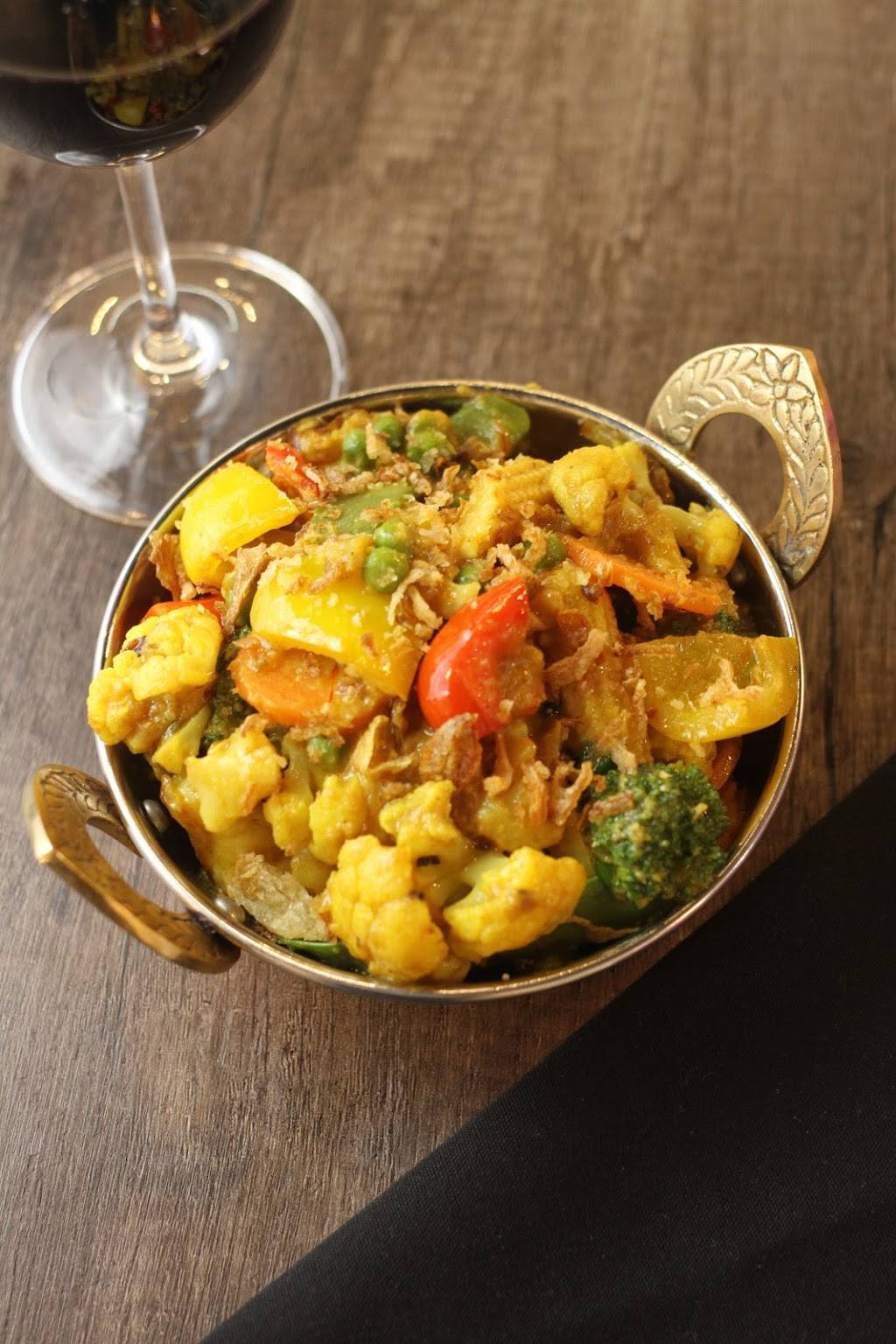 Hangout | restaurant | 167 Jolliffe Ave, Rockwood, ON N0B 2K0, Canada | 5198569977 OR +1 519-856-9977