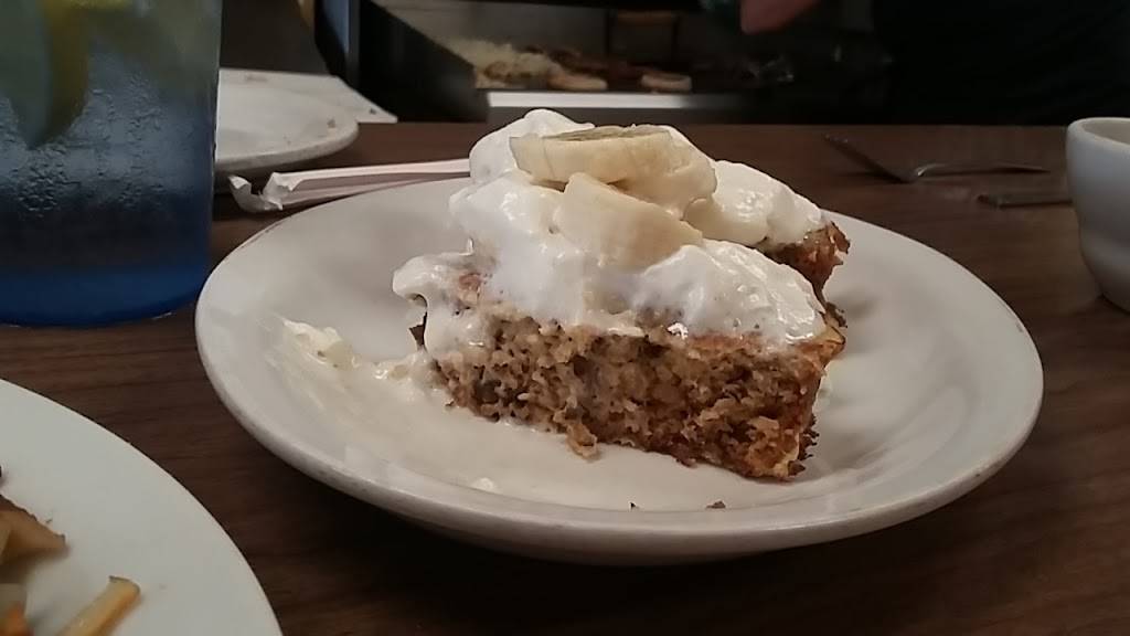 Village Coffee Shop | restaurant | 416 W Lodi Ave, Lodi, CA 95240, USA | 2093681929 OR +1 209-368-1929