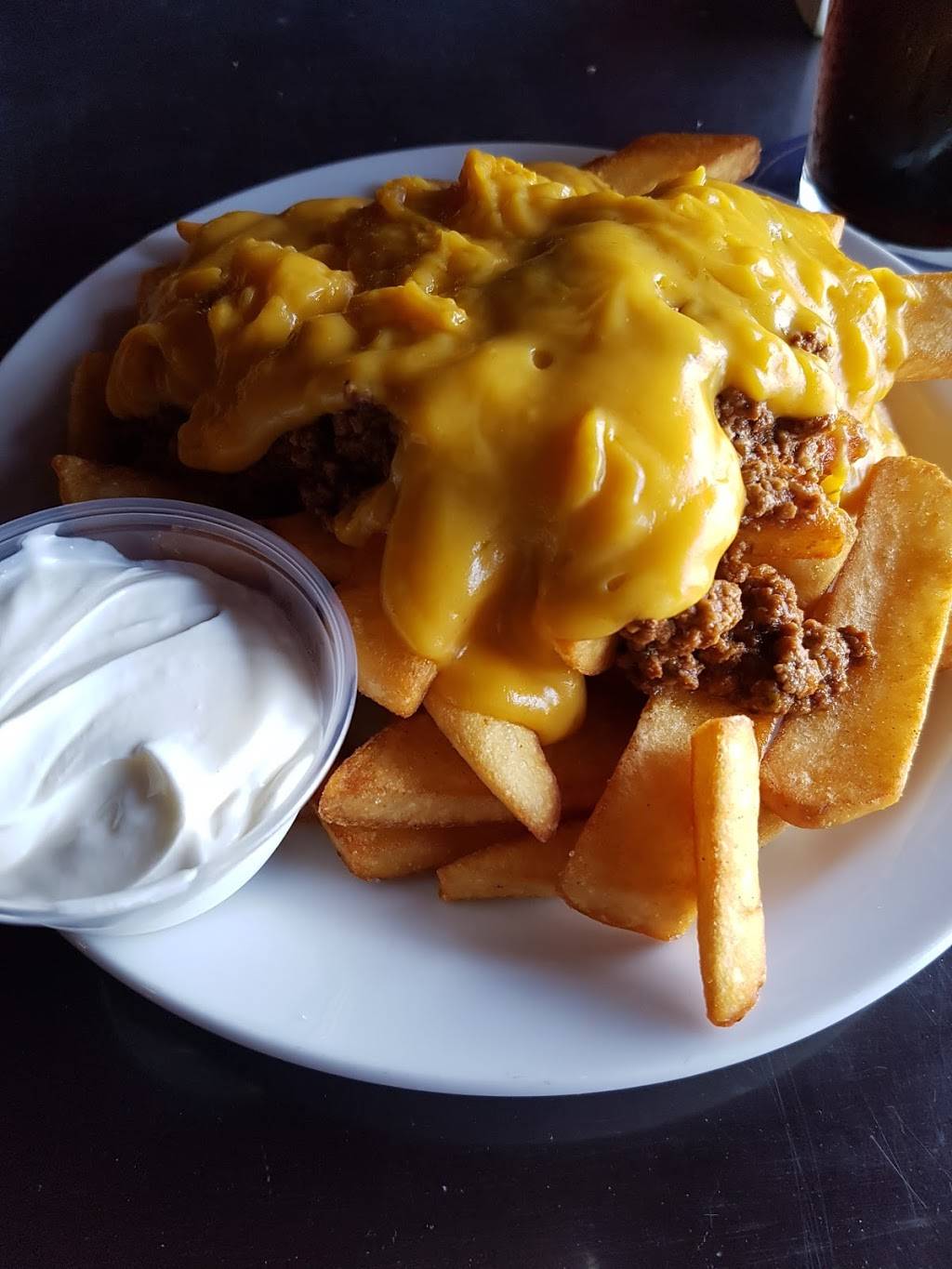 Good Time Charly Bar & Grill | restaurant | 4715 Tecumseh Rd E, Windsor, ON N8R 1A1, Canada | 5199480600 OR +1 519-948-0600