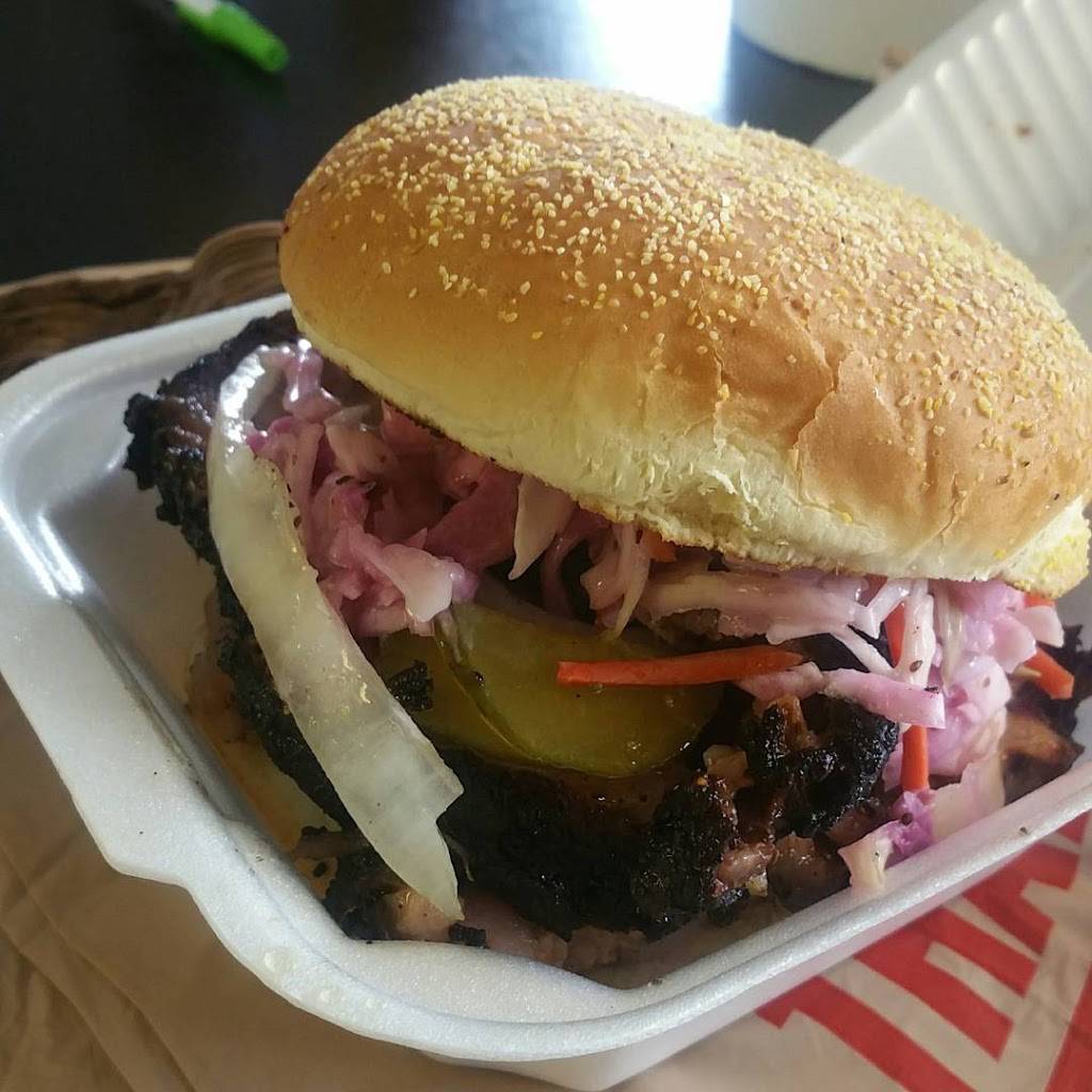 Gz Barbecue and Catering | restaurant | 925 Gallatin Ave, Nashville, TN 37206, USA | 6159536385 OR +1 615-953-6385