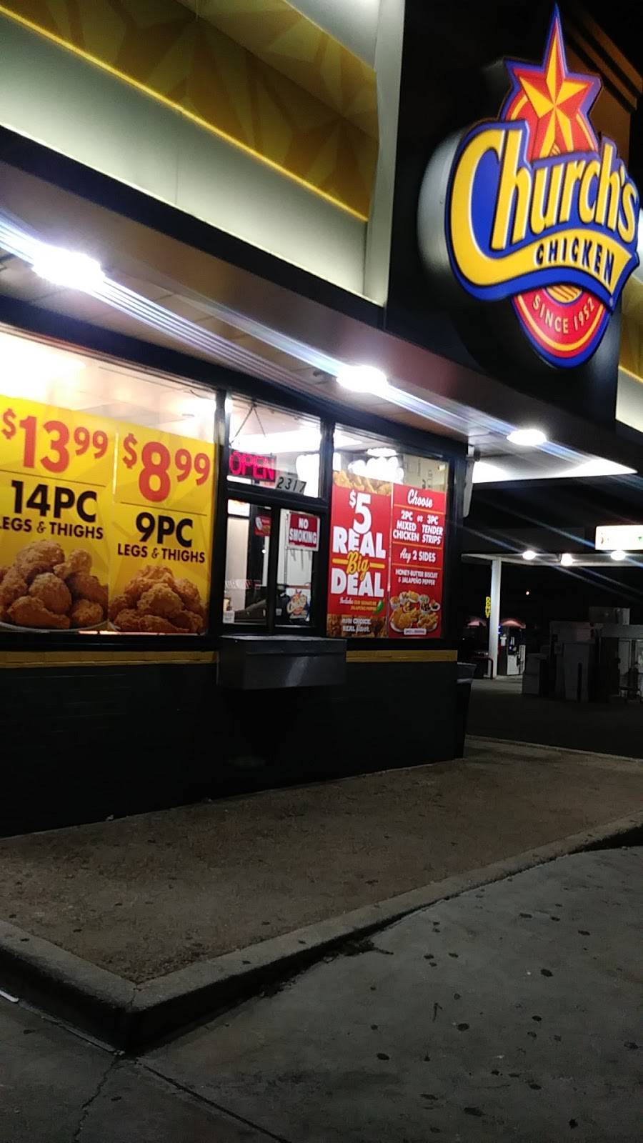 Churchs Chicken | restaurant | 2317 W Ledbetter Dr, Dallas, TX 75224, USA | 2143301032 OR +1 214-330-1032