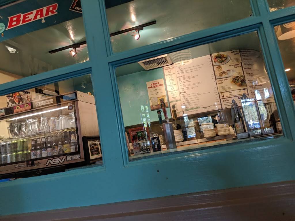 Wahoos Fish Taco | restaurant | 26741 Aliso Creek Rd B, Aliso Viejo, CA 92656, USA | 9493899399 OR +1 949-389-9399