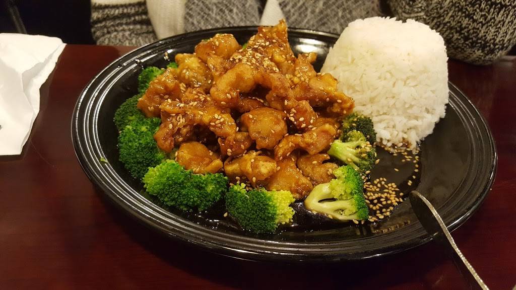 Asian Fusion Bistro | restaurant | 2177 Silvernail Rd, Waukesha, WI 53188, USA | 2623494271 OR +1 262-349-4271