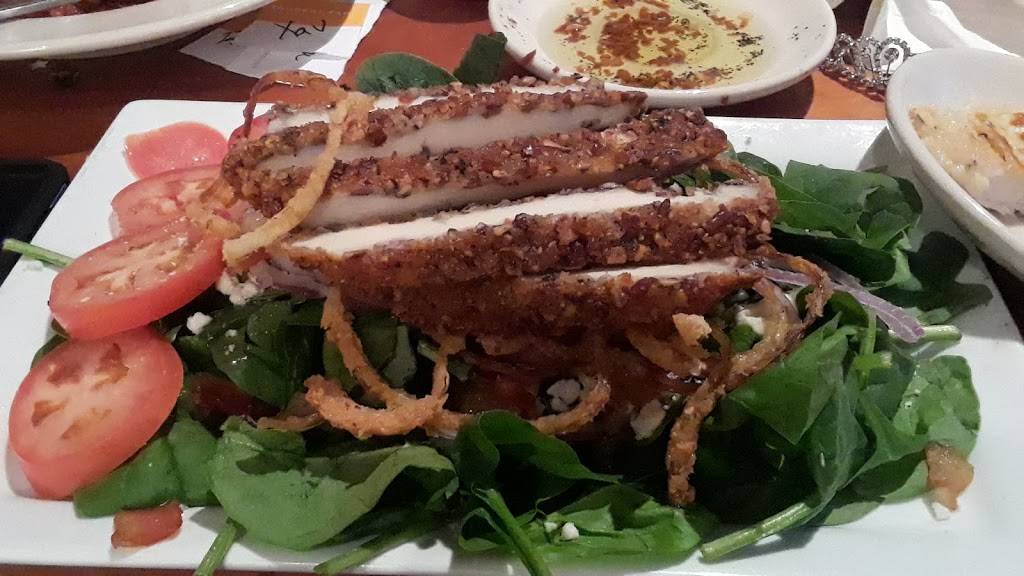 Johnny Carinos | restaurant | 1207 I-35, San Marcos, TX 78666, USA | 5127388770 OR +1 512-738-8770