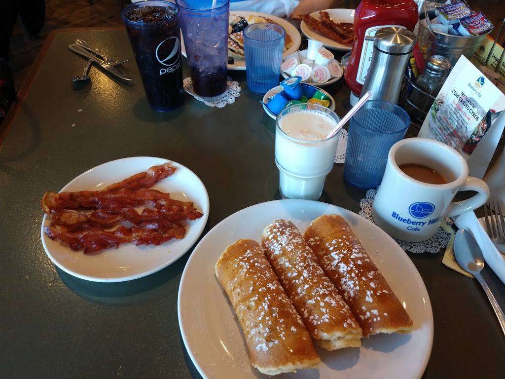 Blueberry Hill Cafe | restaurant | 9536 W 179th St, Tinley Park, IL 60487, USA | 7089288800 OR +1 708-928-8800