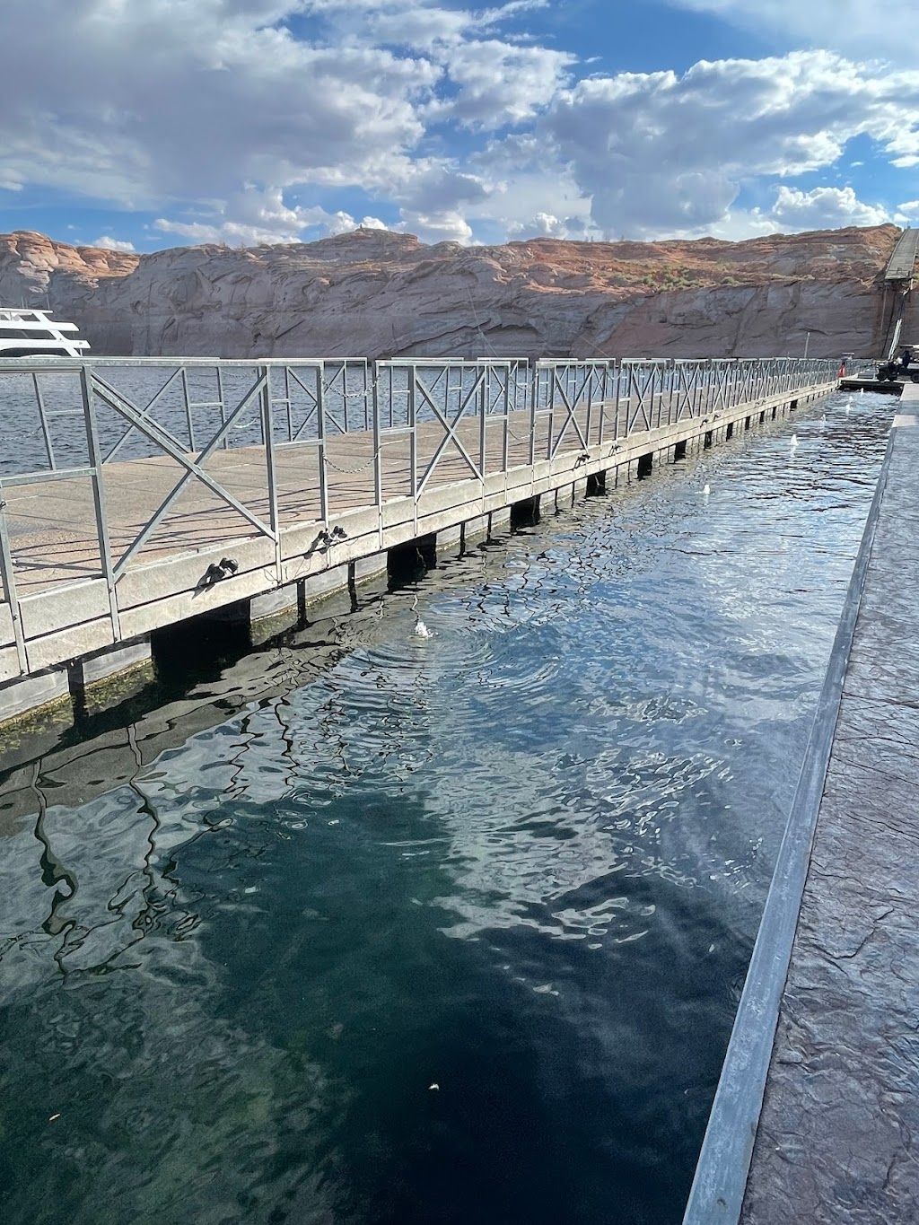 Antelope Point Marina Restaurant | restaurant | 537 Marina Pkwy, Page, AZ 86040, USA | 9286455900 OR +1 928-645-5900