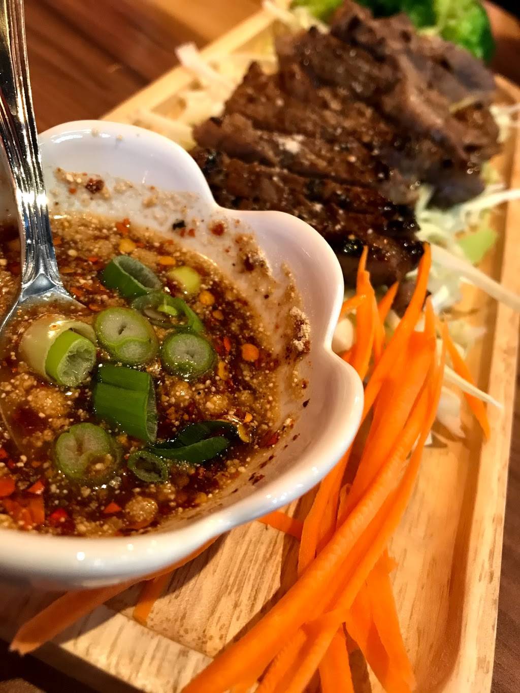 Bangkok Kitchen | restaurant | 3934 Rainbow Blvd, Kansas City, KS 66103, USA | 9137661710 OR +1 913-766-1710