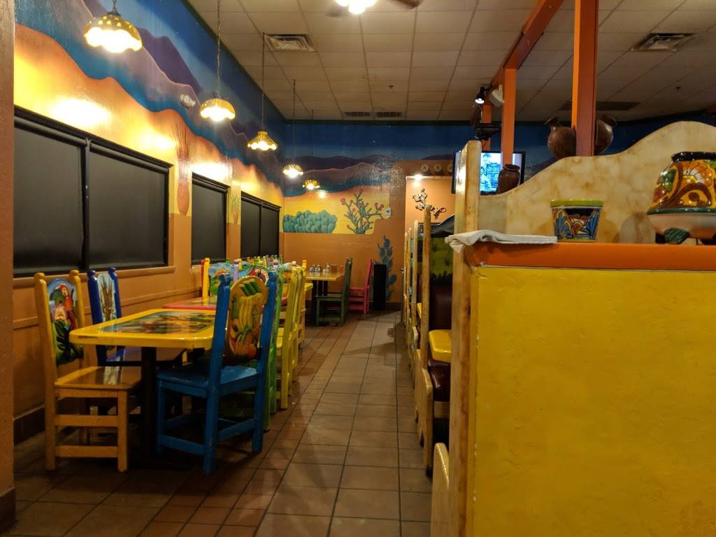Los Tres Amigos LLC | restaurant | 2002 E Gore Blvd, Lawton, OK 73501, USA | 5802500027 OR +1 580-250-0027