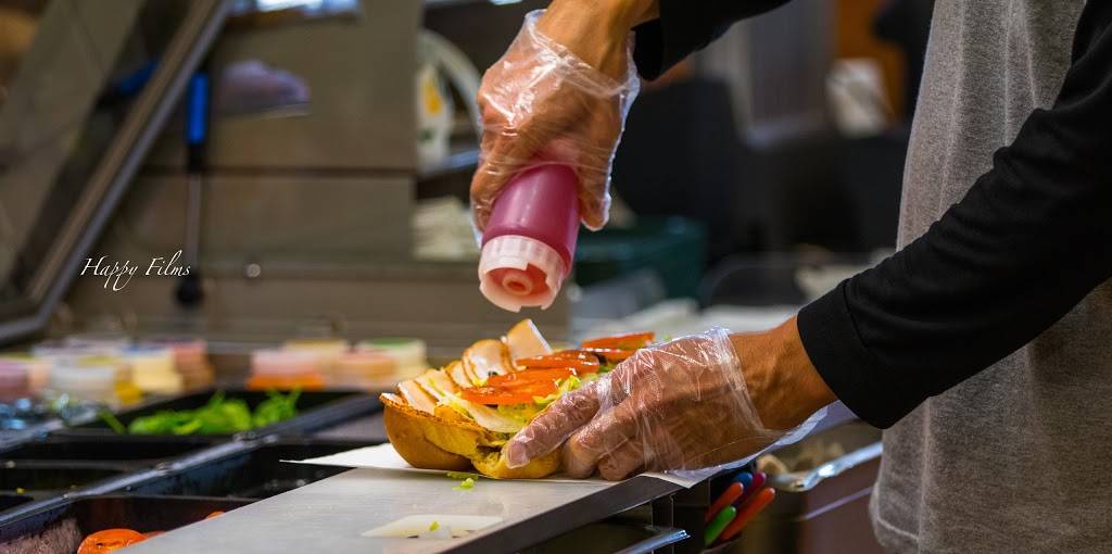 Subway | restaurant | 1161 NJ-35, Middletown, NJ 07748, USA | 8482253935 OR +1 848-225-3935