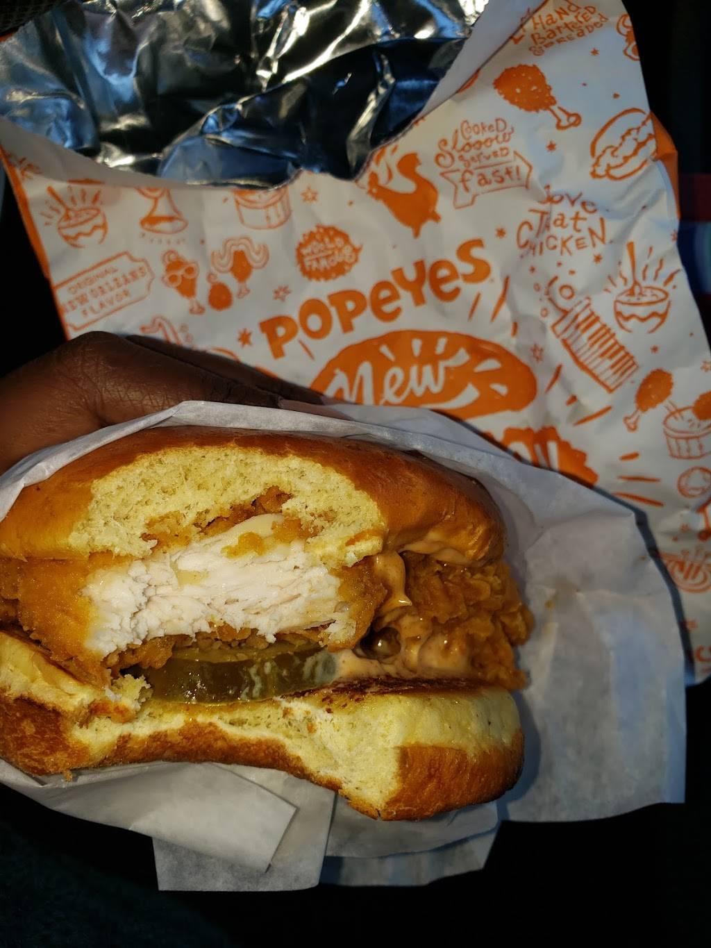 Popeyes Louisiana Kitchen | restaurant | 5601 Lancaster Ave, Philadelphia, PA 19131, USA | 2158791020 OR +1 215-879-1020