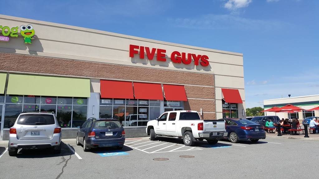Five Guys | meal takeaway | 878 Stillwater Ave, Bangor, ME 04401, USA | 2079908901 OR +1 207-990-8901