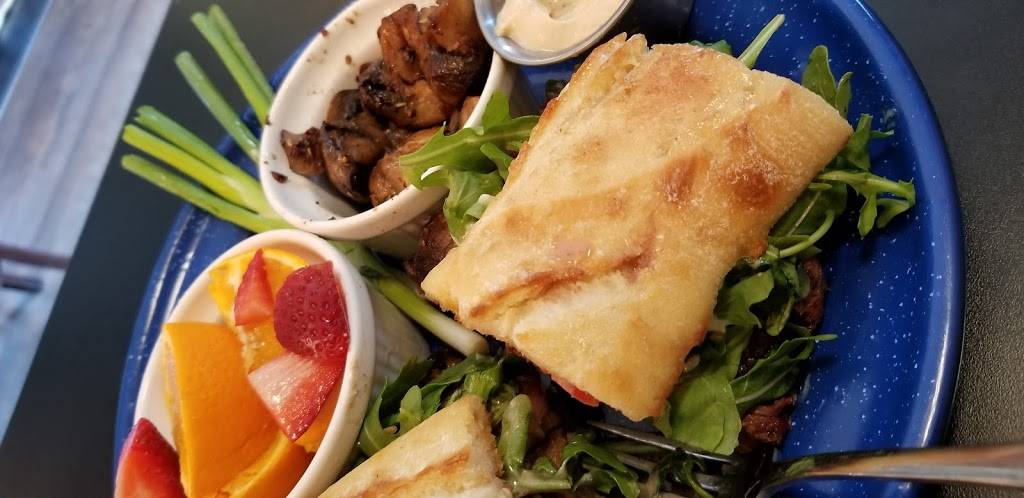 Market Street Soup & Salad | restaurant | 312 N Main St, Huntingburg, IN 47542, USA | 8126849010 OR +1 812-684-9010