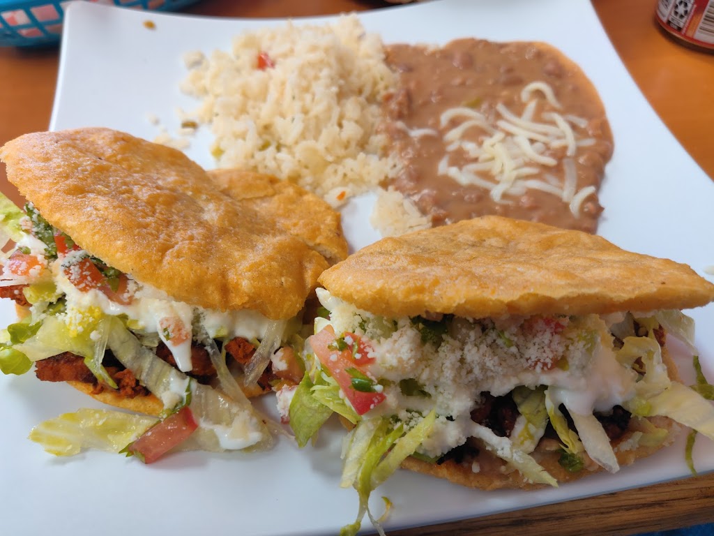 Mariscos Ixtapa | restaurant | 1710 W Chapman Ave, Orange, CA 92868, USA | 7146028135 OR +1 714-602-8135