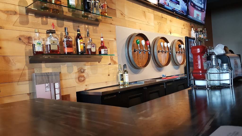 Wild Wing | restaurant | 715 Fischer-Hallman Rd #103, Kitchener, ON N2E 4E9, Canada | 5197429464 OR +1 519-742-9464