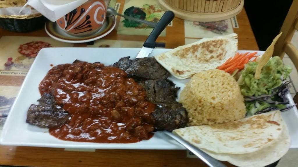 Vaqueros | restaurant | 107 Grand Ave, Northlake, IL 60164, USA | 8474511016 OR +1 847-451-1016