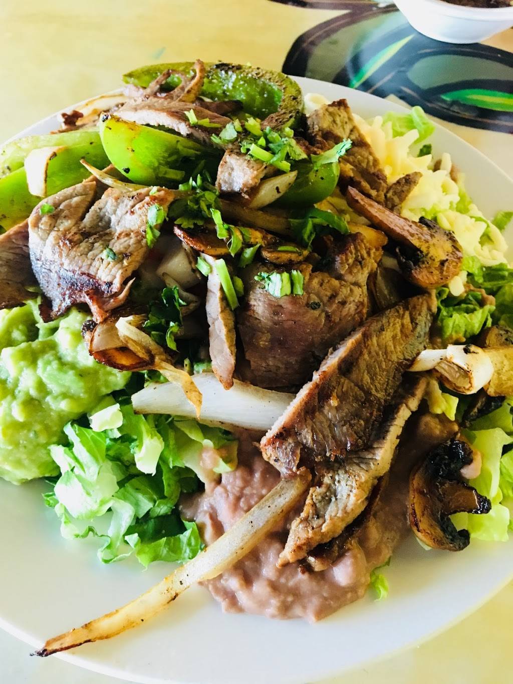 La Cocina Mexicana Restaurant | restaurant | 105 Dorset Dr # A, Dixon, CA 95620, USA | 7076931102 OR +1 707-693-1102