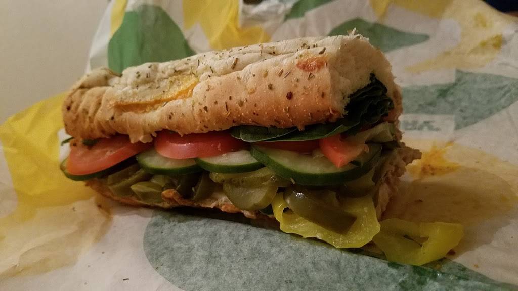 Subway Restaurants | restaurant | 3005 S Lamar Blvd, Austin, TX 78704, USA | 5128383889 OR +1 512-838-3889