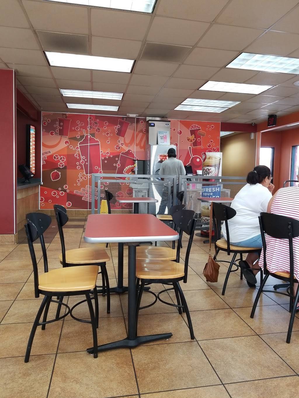 Jack in the Box | restaurant | 1933 Durfee Ave, El Monte, CA 91733, USA | 6264448029 OR +1 626-444-8029