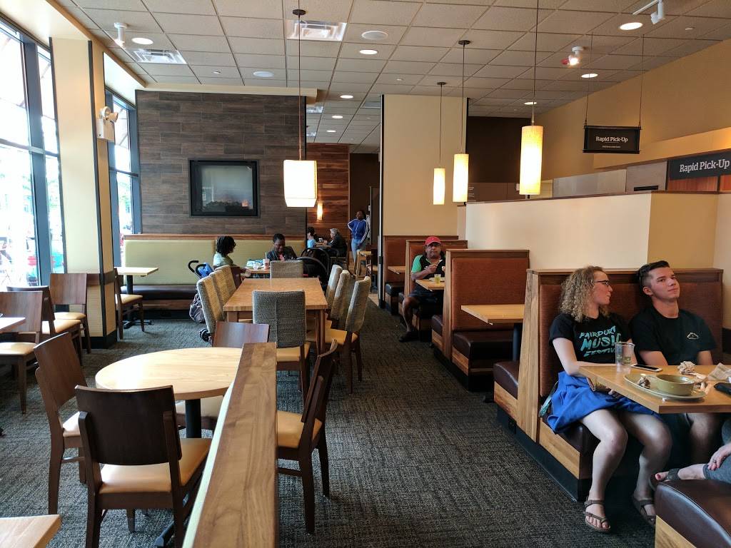 Panera Bread | cafe | 528 Gateway Dr, Brooklyn, NY 11239, USA | 7186471876 OR +1 718-647-1876