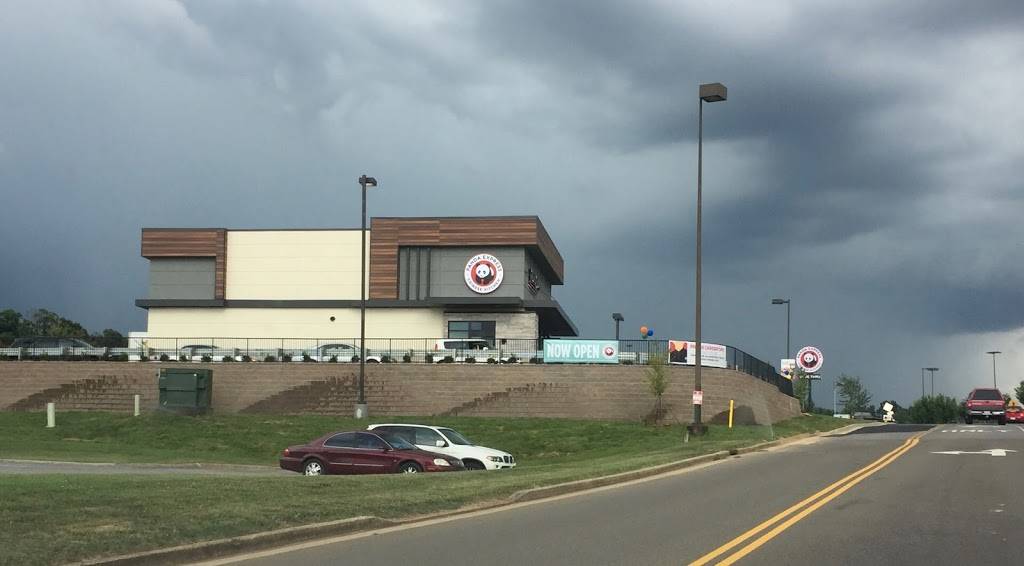 Panda Express | restaurant | 506 N Foothills Plaza Dr, Maryville, TN 37801, USA | 8659843130 OR +1 865-984-3130