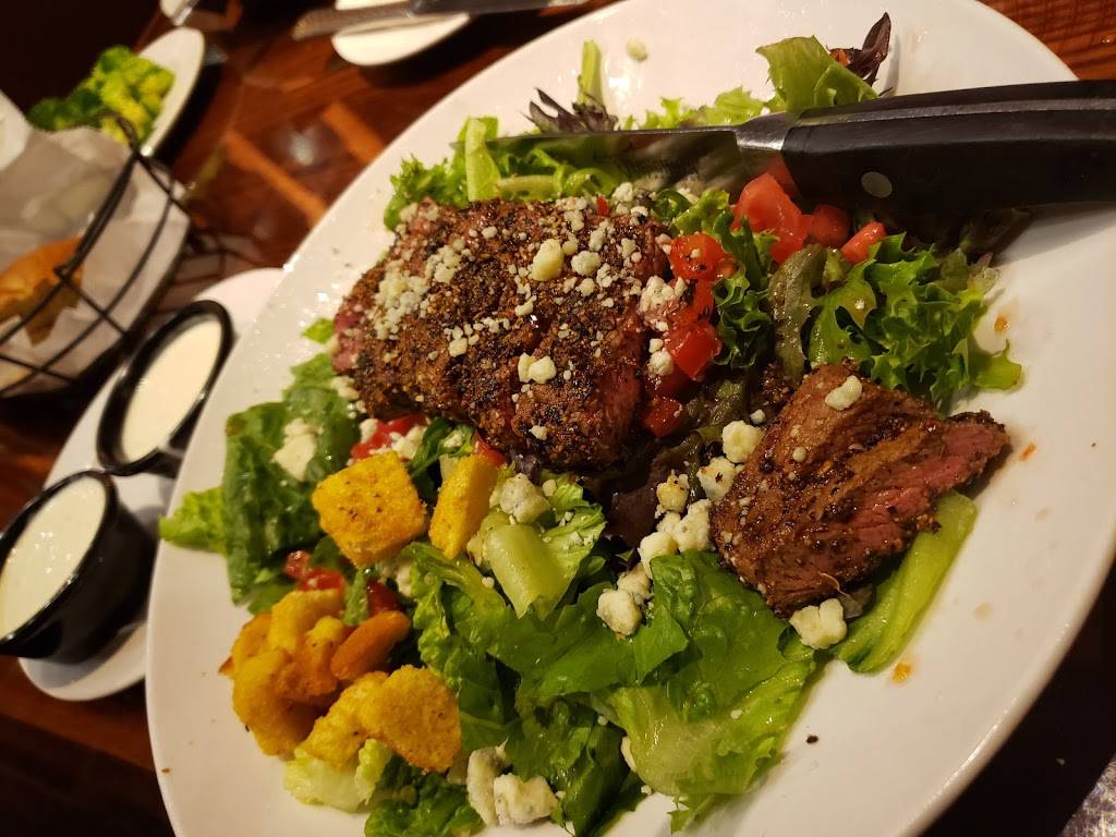 LongHorn Steakhouse | meal takeaway | 440 S Towne East Mall Drive, Wichita, KS 67207, USA | 3166188681 OR +1 316-618-8681