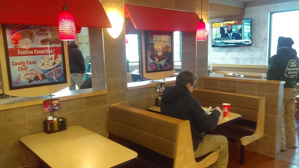 Dairy Queen Grill & Chill | restaurant | 8895 Darrow Rd, Twinsburg, OH 44087, USA | 3304254196 OR +1 330-425-4196