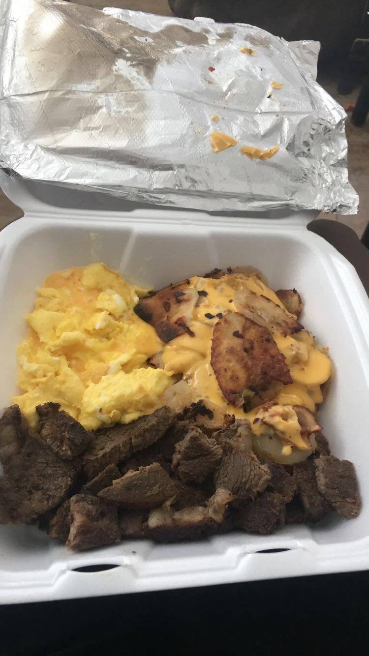 Johns Grill Coney Island | restaurant | 10534 W Chicago, Detroit, MI 48204, USA | 3139335733 OR +1 313-933-5733