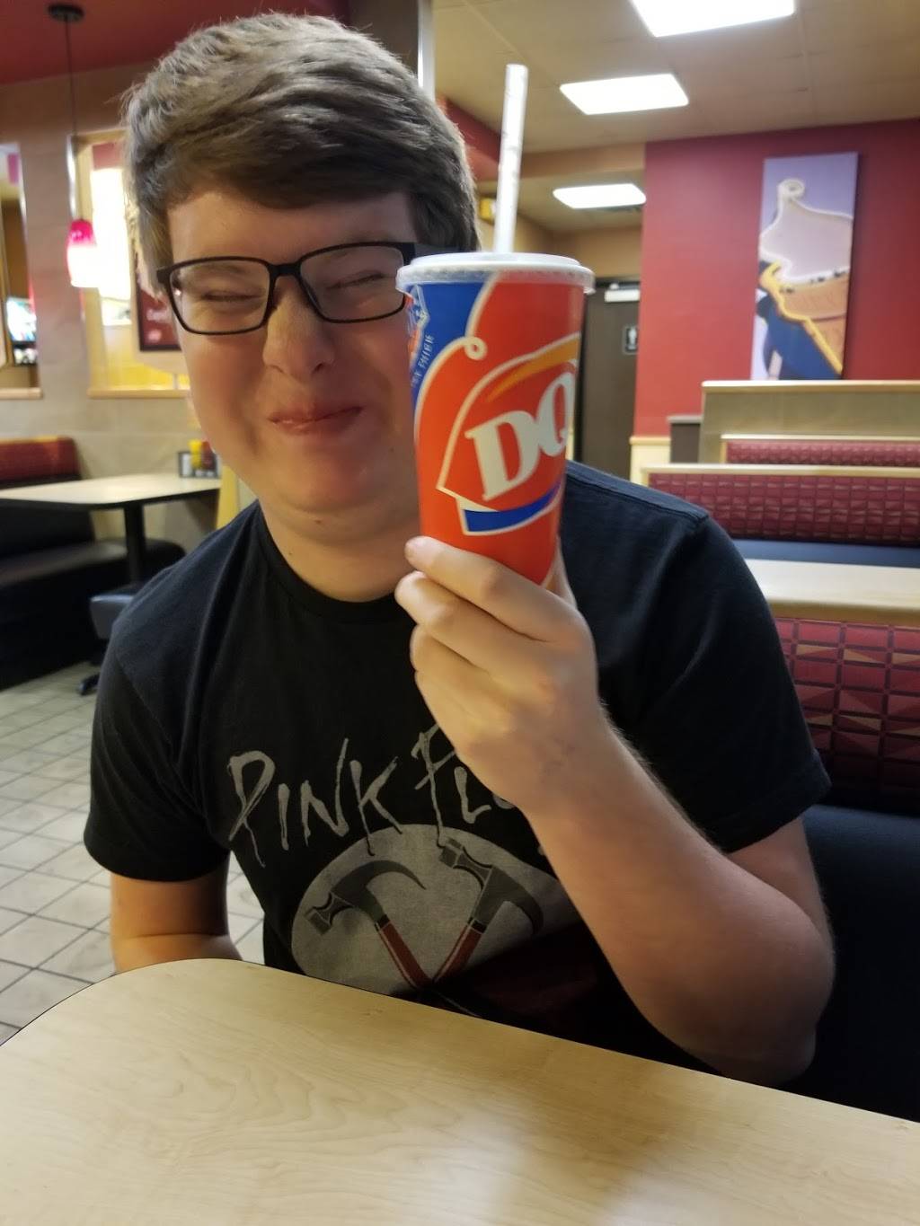 Dairy Queen Grill & Chill | restaurant | 700 E McGalliard Rd, Muncie, IN 47303, USA | 7652899211 OR +1 765-289-9211