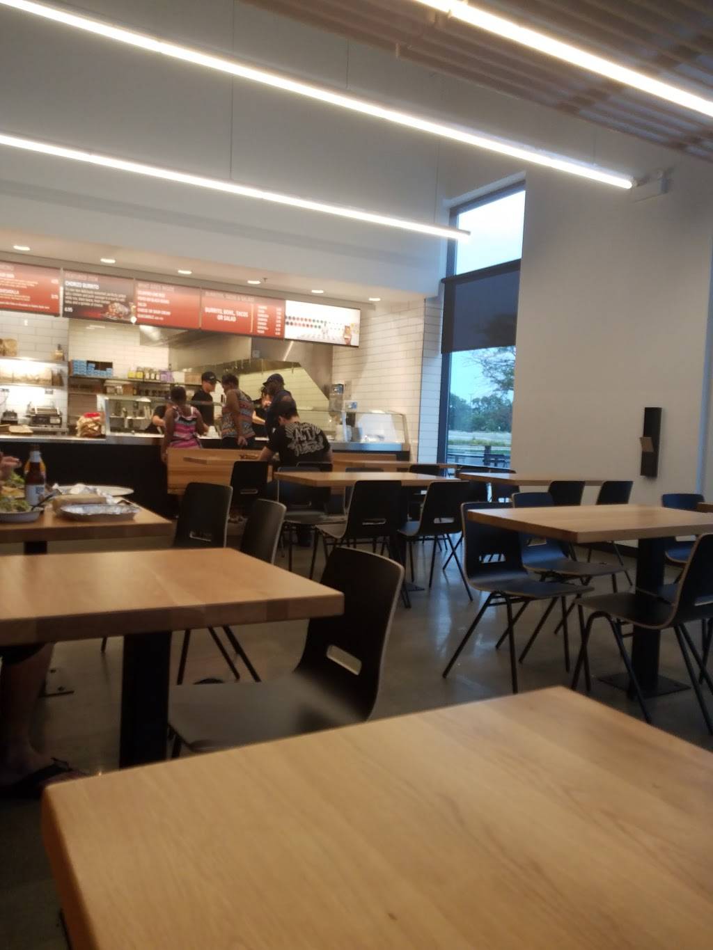 Chipotle Mexican Grill | restaurant | 7561 S Cicero Ave, Chicago, IL 60652, USA | 7735818054 OR +1 773-581-8054