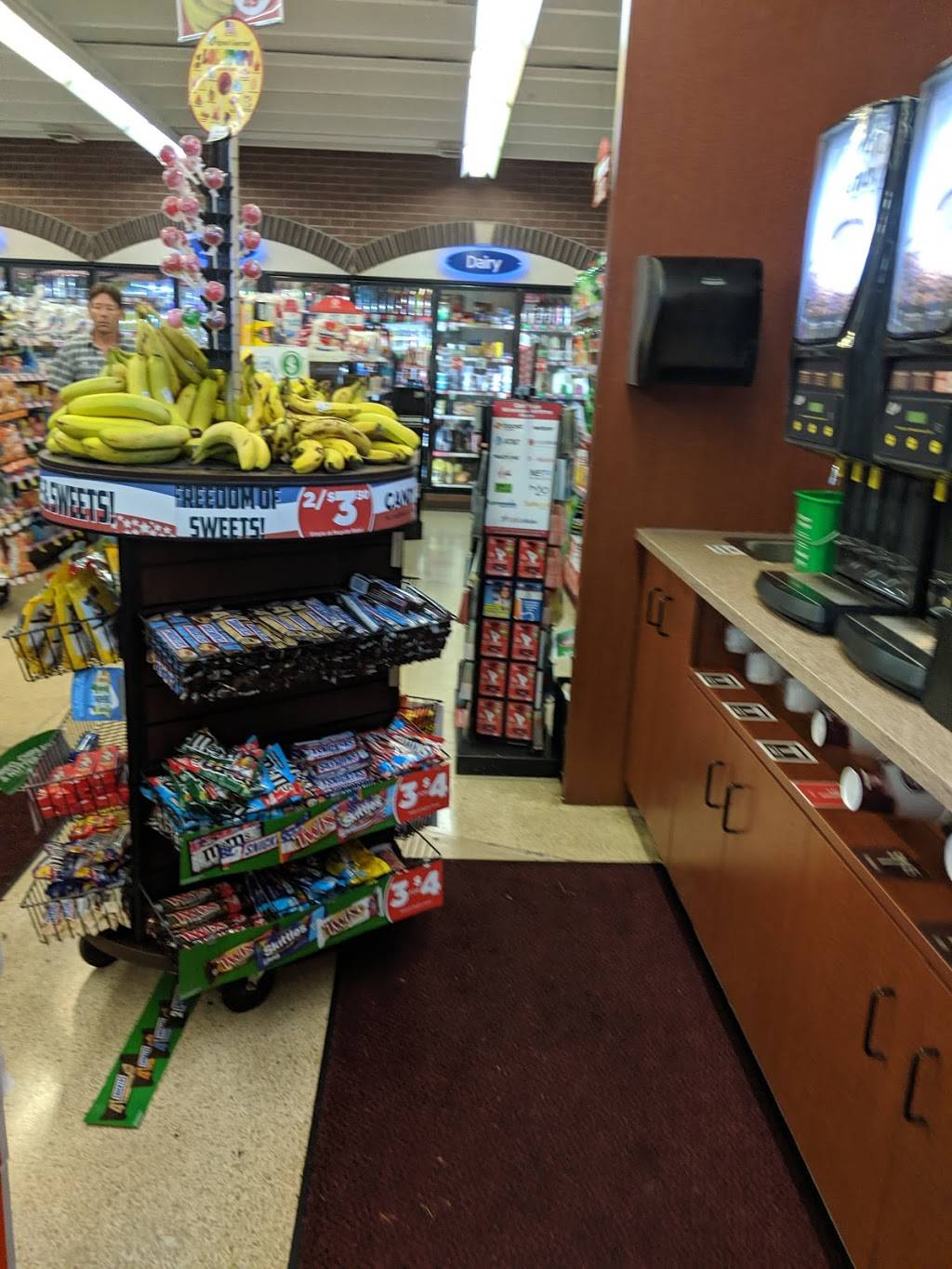 Circle K | meal takeaway | 419 S Main St, Niles, OH 44446, USA | 3306520356 OR +1 330-652-0356