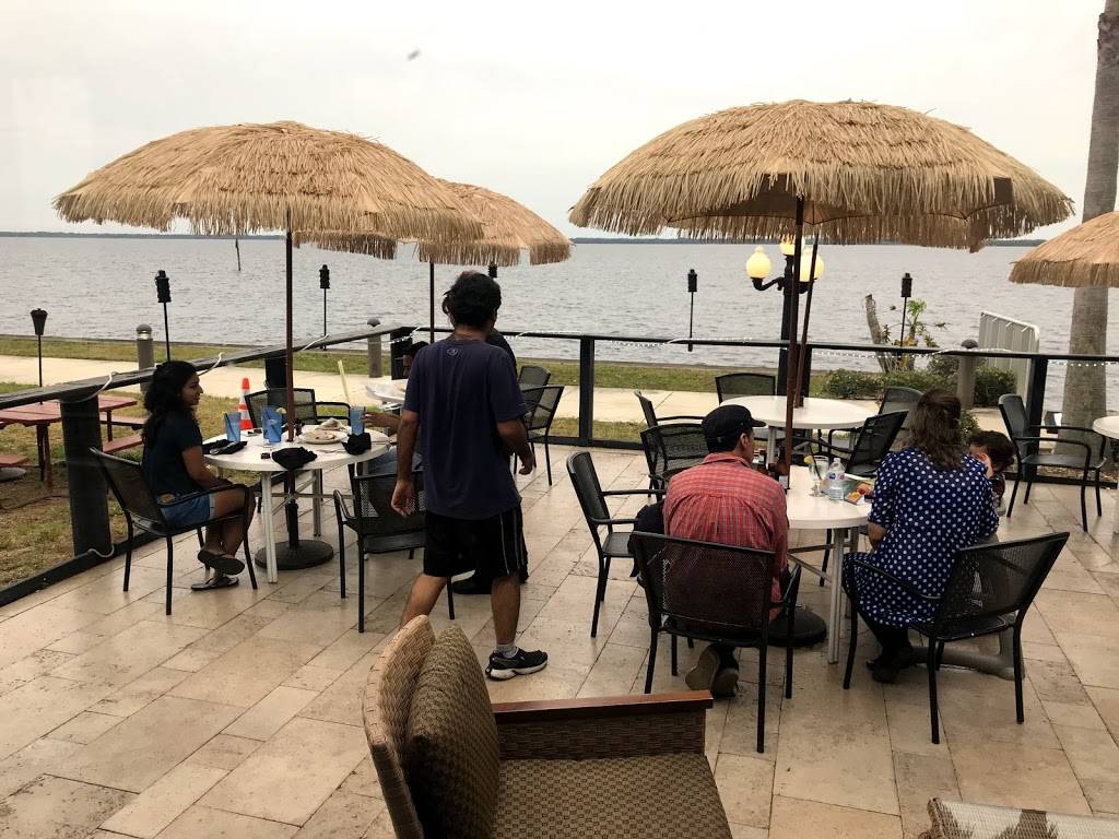 St Johns River Steak & Seafood | restaurant | 550 N Palmetto Ave, Sanford, FL 32771, USA | 4078780980 OR +1 407-878-0980