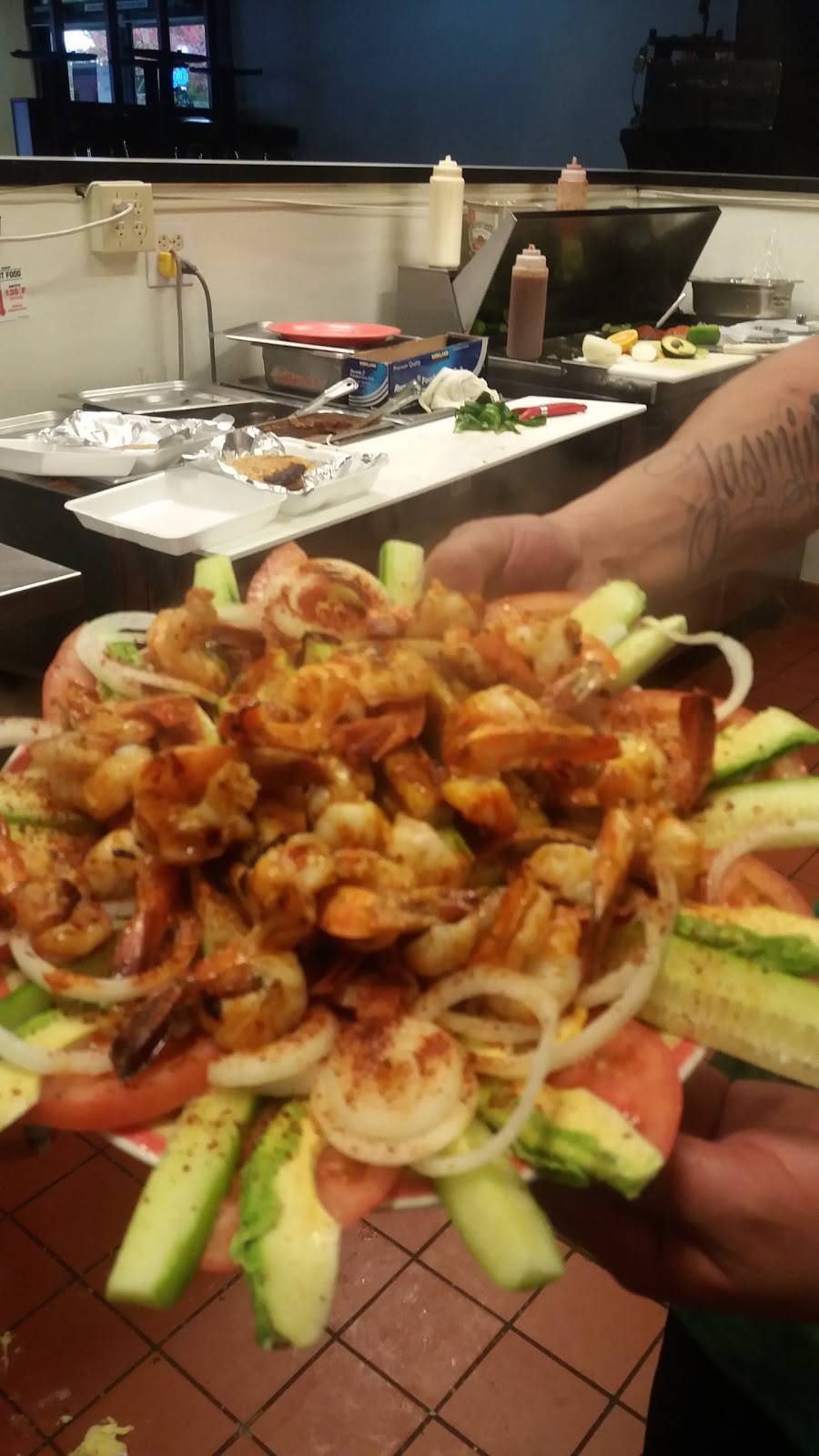 Los Toros Restaurant | restaurant | 3797, 1140 Meadow Ln B, Concord, CA 94520, USA | 9256766450 OR +1 925-676-6450