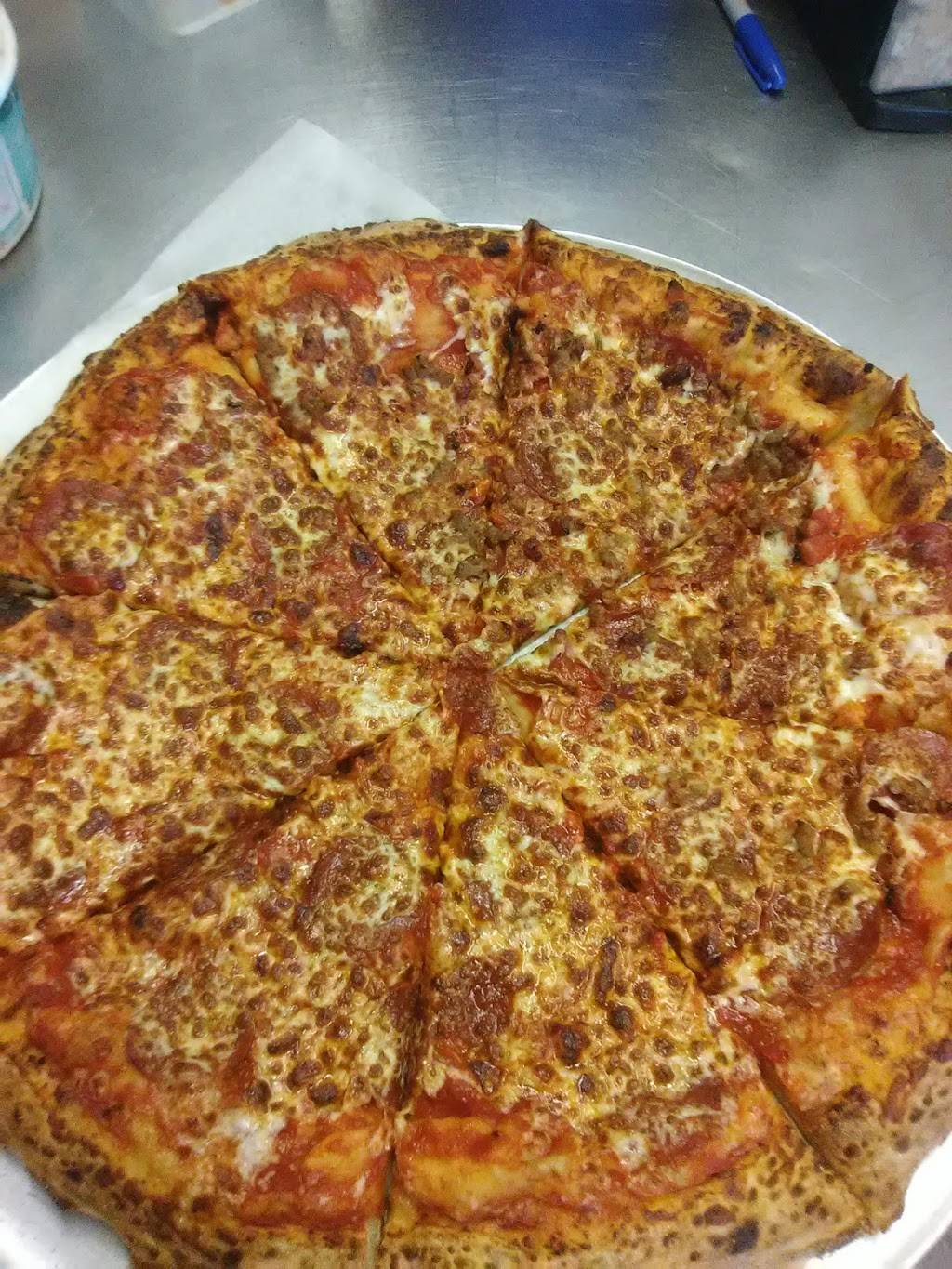 Daffy Dough Pizzeria | restaurant | 429 Glendale Ave, St. Catharines, ON L2P 3Y1, Canada | 9052278585 OR +1 905-227-8585