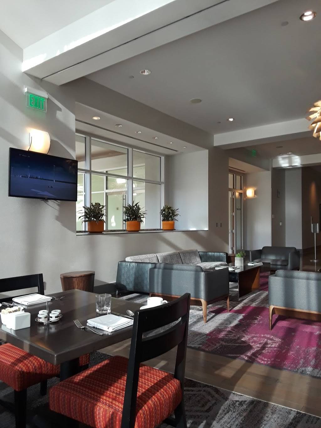 Prestons | restaurant | 1755 Hollywood Blvd, Los Angeles, CA 90028, USA | 3234911000 OR +1 323-491-1000