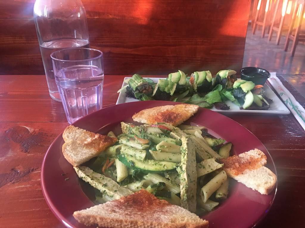 El Baron | restaurant | 4212 Pico Blvd, Los Angeles, CA 90019, USA | 3239541384 OR +1 323-954-1384