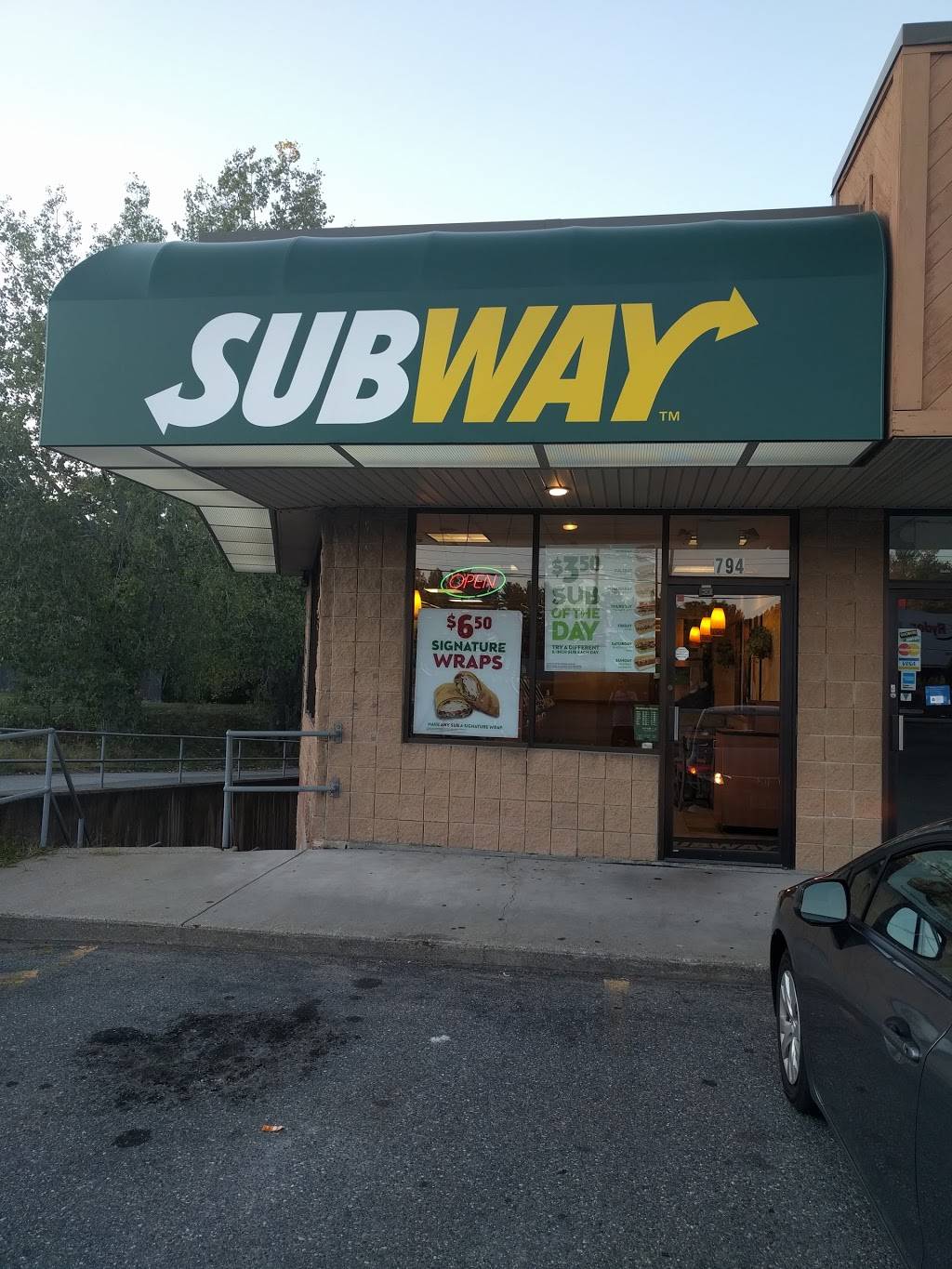 Subway | restaurant | 794 Boston Post Rd E, Marlborough, MA 01752, USA | 5084855777 OR +1 508-485-5777