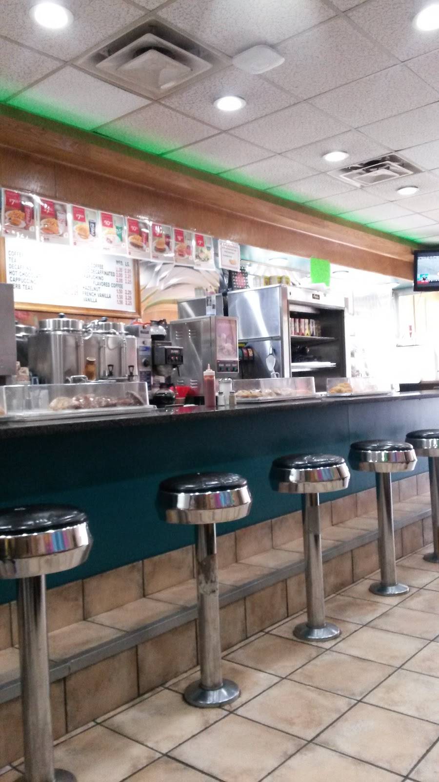 Munch Time | restaurant | 21 E 170th St, Bronx, NY 10452, USA | 7189927347 OR +1 718-992-7347