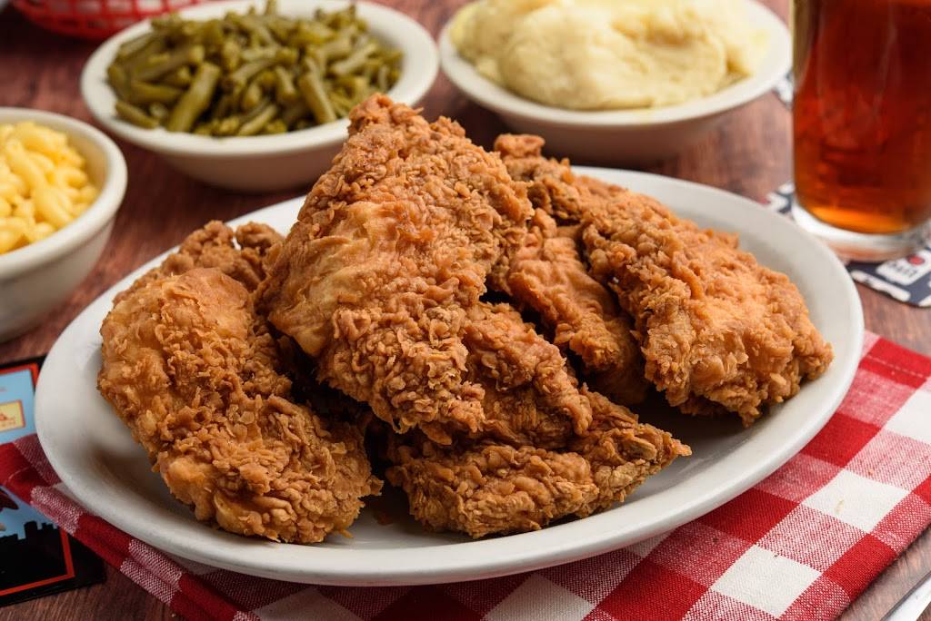 Lees Chicken Restaurant | restaurant | 1940 W Van Dorn St, Lincoln, NE 68522, USA | 4024774339 OR +1 402-477-4339