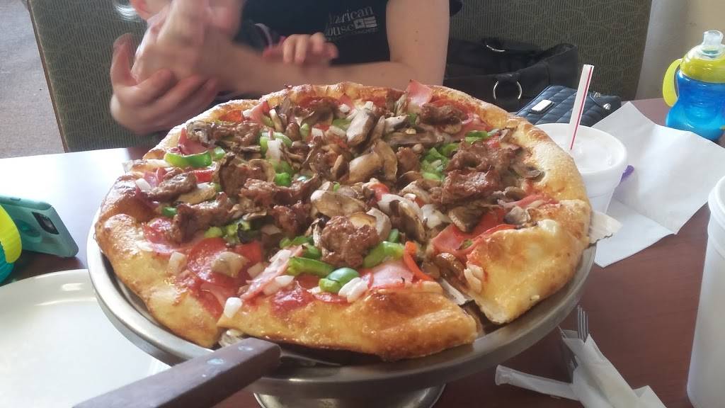 Michigan Farmhouse Pizza | restaurant | 109 N Main St, Clarksville, MI 48815, USA | 6165045040 OR +1 616-504-5040