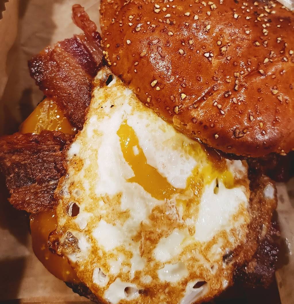 BWB.Rocks | restaurant | 586 Roger Williams Ave, Highland Park, IL 60035, USA | 8477488759 OR +1 847-748-8759