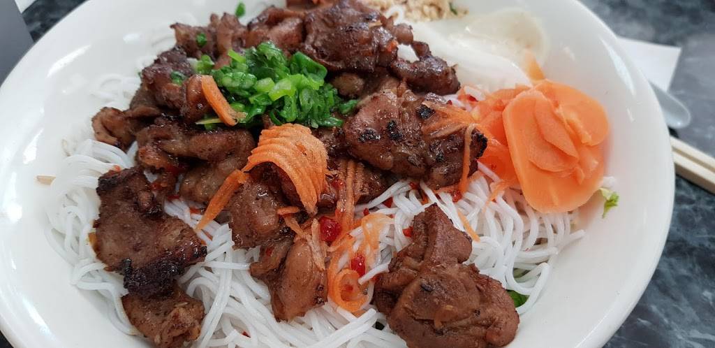 Pho 21 | restaurant | 5700 S Gessner Rd, Houston, TX 77036, USA | 7139886968 OR +1 713-988-6968