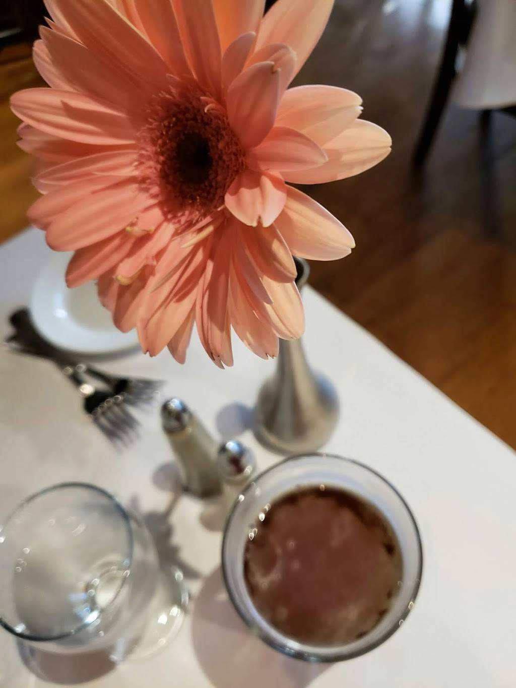 Cucina Paradiso | restaurant | 114 Petaluma Blvd N, Petaluma, CA 94952, USA | 7077821130 OR +1 707-782-1130