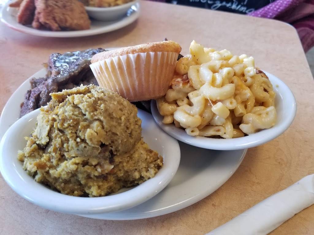 Mandys Soul Food Kitchen | restaurant | 431 N Bolingbrook Dr, Bolingbrook, IL 60440, USA | 6304857291 OR +1 630-485-7291