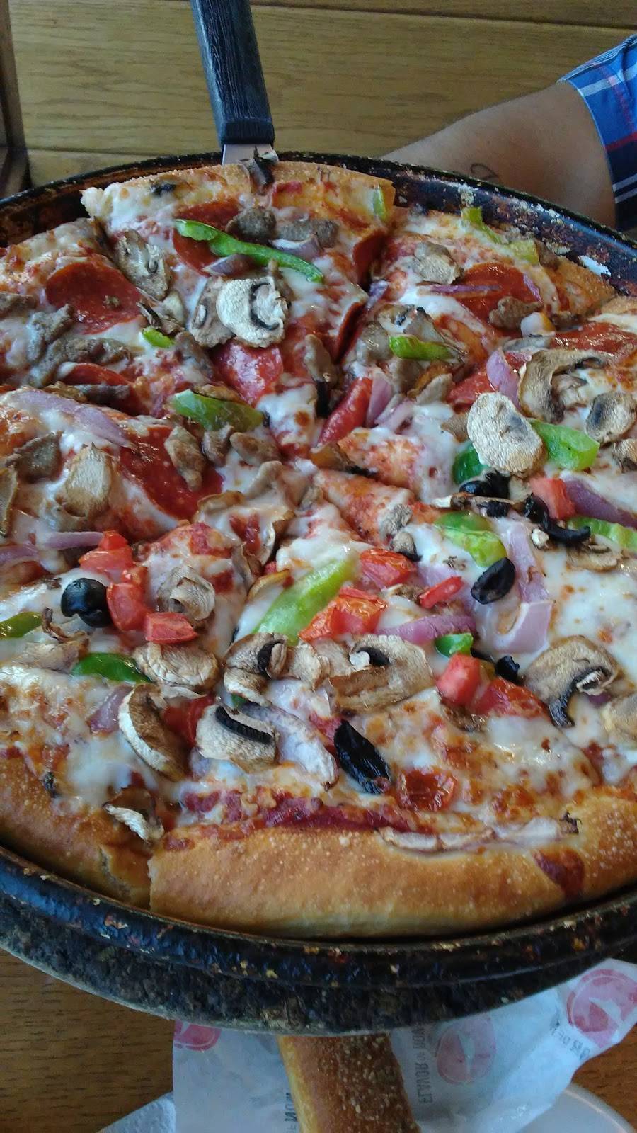 Pizza Hut | restaurant | 9111 Imperial Hwy, Downey, CA 90242, USA | 5628620727 OR +1 562-862-0727