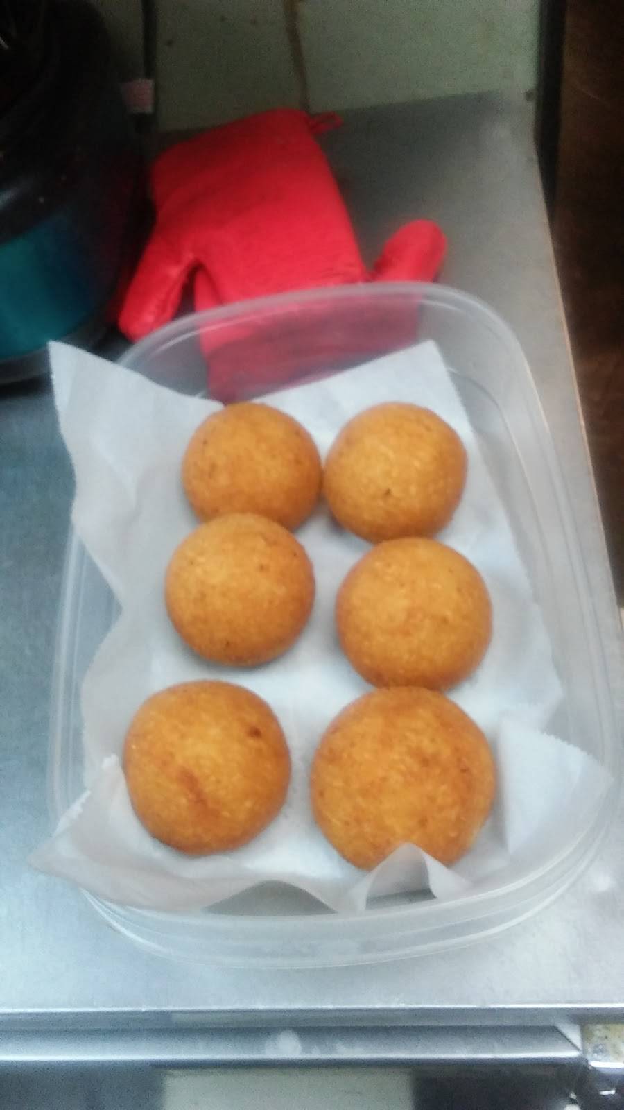 Italian American Club | meal takeaway | 157 Grant St, Waynesburg, OH 44688, USA | 3308665587 OR +1 330-866-5587