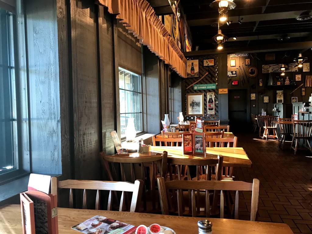 Cracker Barrel Old Country Store | restaurant | 155 N Krome Ave, Florida City, FL 33034, USA | 3052482033 OR +1 305-248-2033