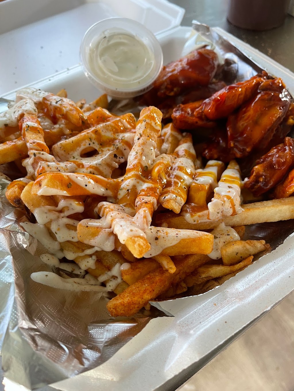 Goat Wingz Food Truck | restaurant | 1140 Montgomery Hwy, Dothan, AL 36303, USA | 4072230236 OR +1 407-223-0236