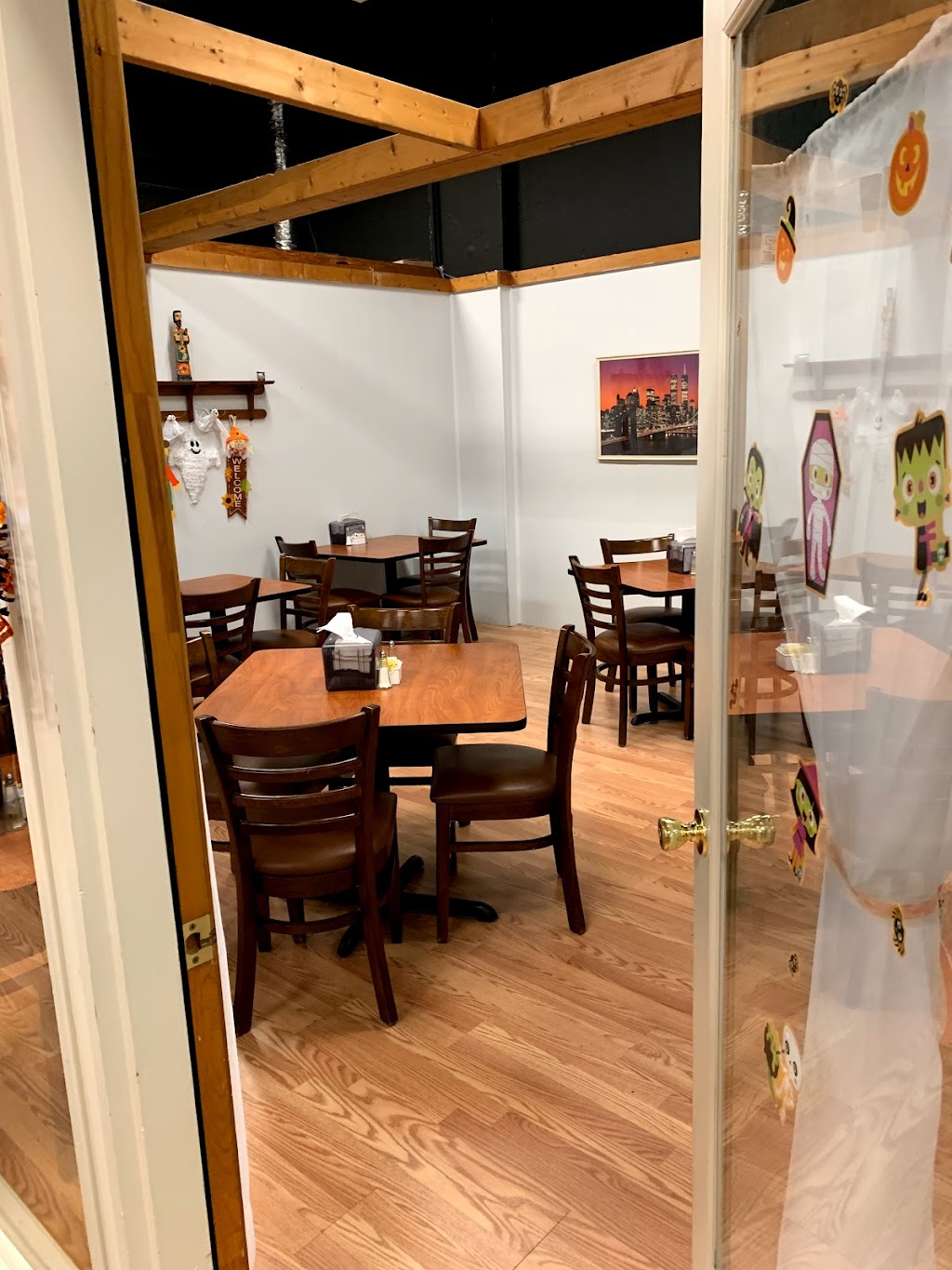 Cafe On Trade | restaurant | 224 Trade St, Greer, SC 29651, USA | 8644696884 OR +1 864-469-6884