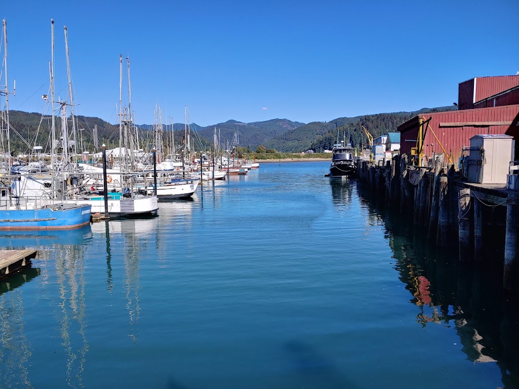 Fishermans Korner Restaurant | restaurant | Mooring Dr, Garibaldi, OR 97118, USA | 5033222033 OR +1 503-322-2033